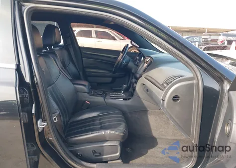 2012 Chrysler 300 S V8 z USA, uszkodzony, nr VIN 2C3CCADT8CH235295